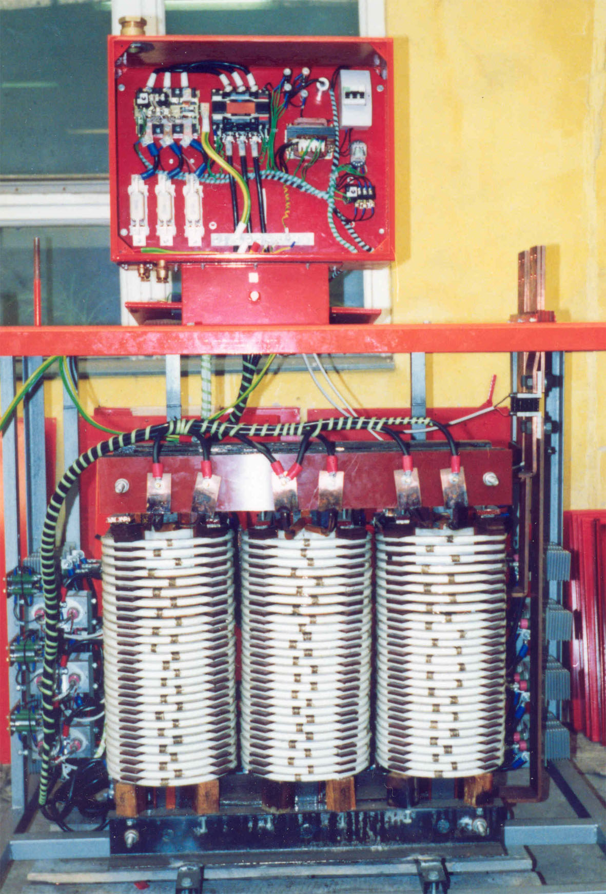 Olajhűtésű galvanizáló egyenirányító